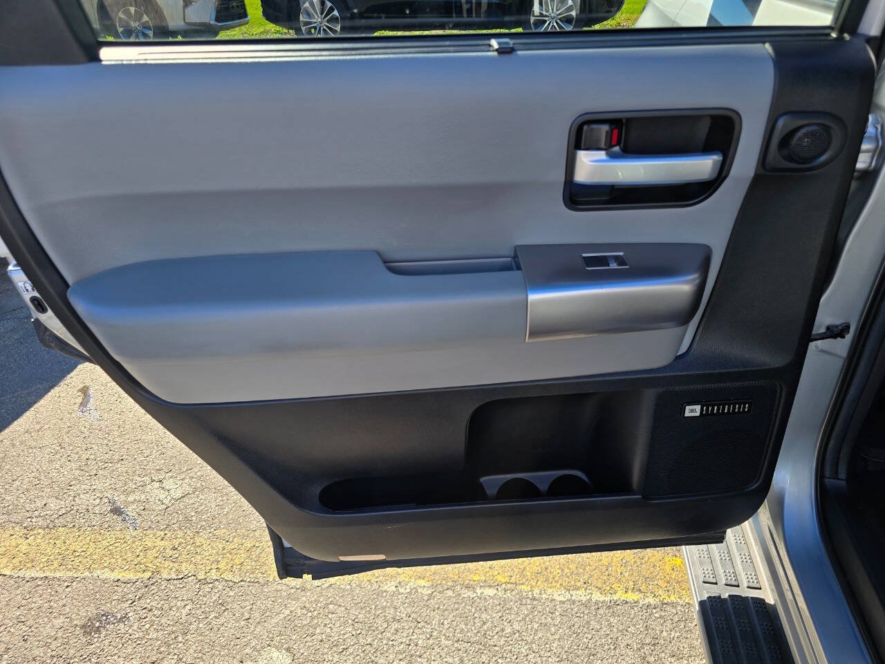 Used 2020 Toyota Sequoia Limited w/ Safety & Convenience Package AWD/4WD image 22