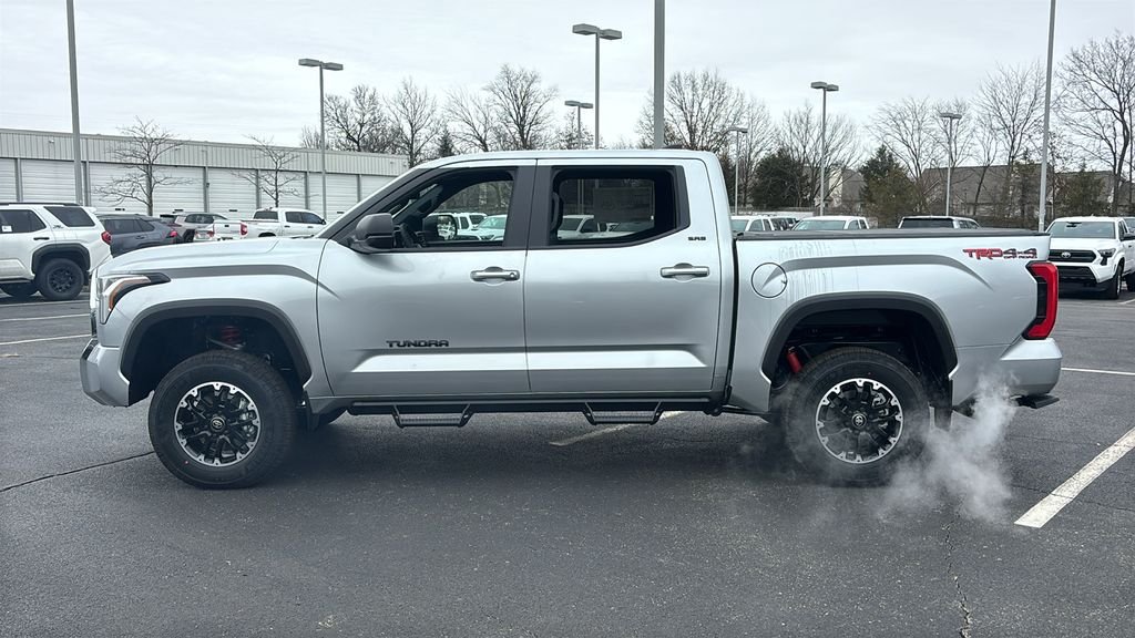 New 2026 Toyota Tundra SR5 w/ TRD Off-Road Premium Package AWD/4WD image 4