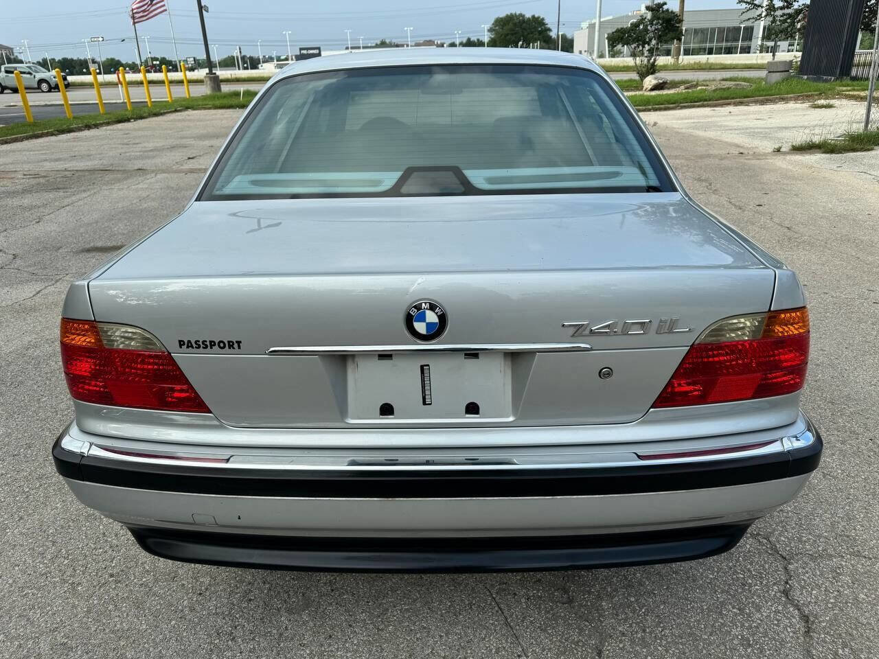 Used 2000 BMW 740iL image 8