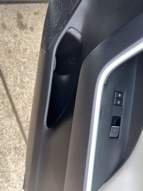 Used 2024 Toyota RAV4 XLE image 56