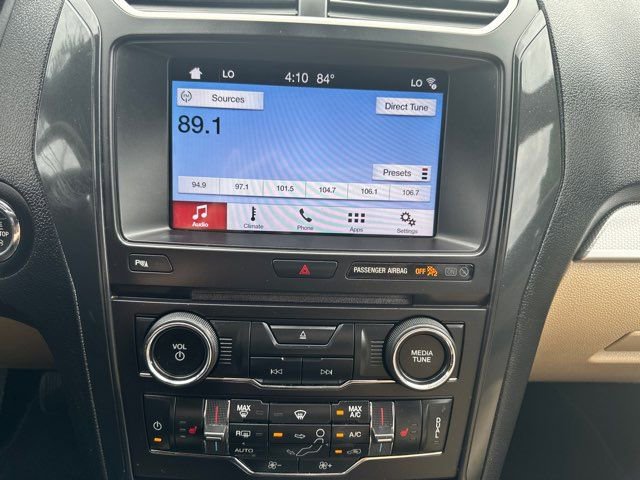 Used 2017 Ford Explorer XLT w/ Equipment Group 202A image 31