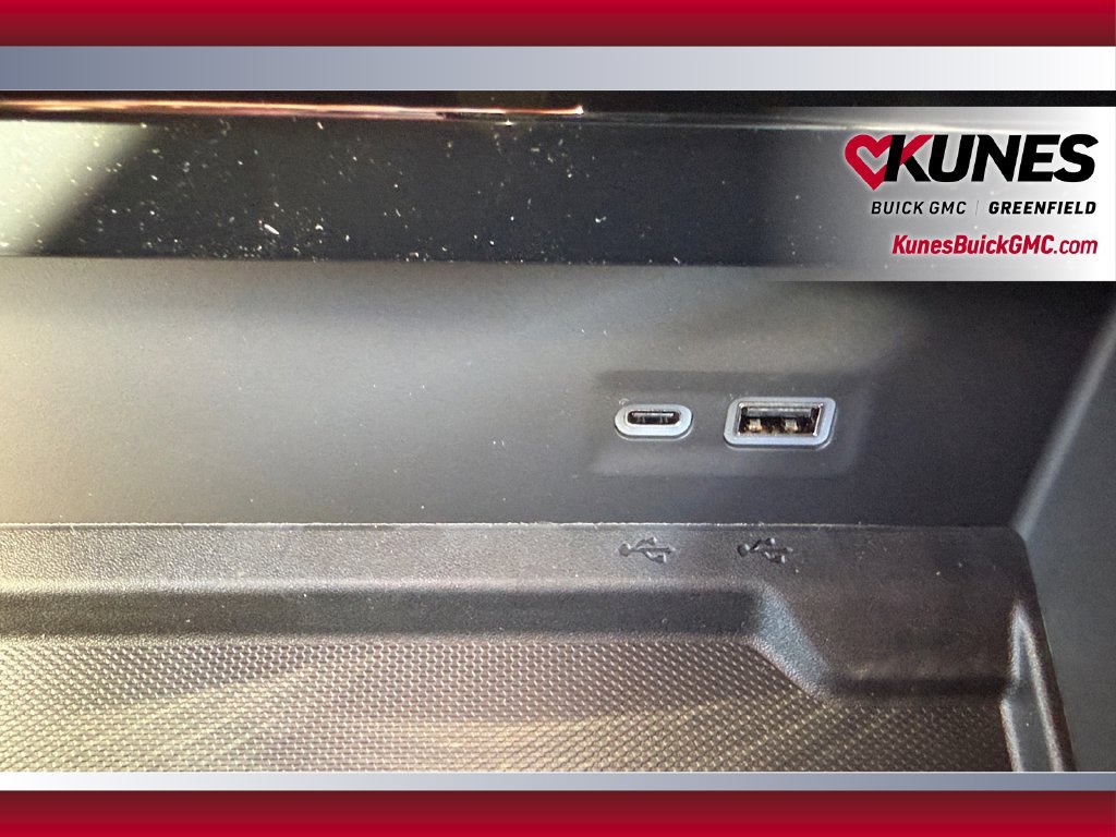 New 2027 GMC Yukon XL Elevation w/ LPO, Floor Liner Package AWD/4WD image 33