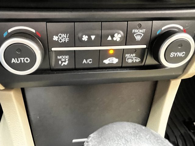 Used 2017 Acura ILX FWD image 14