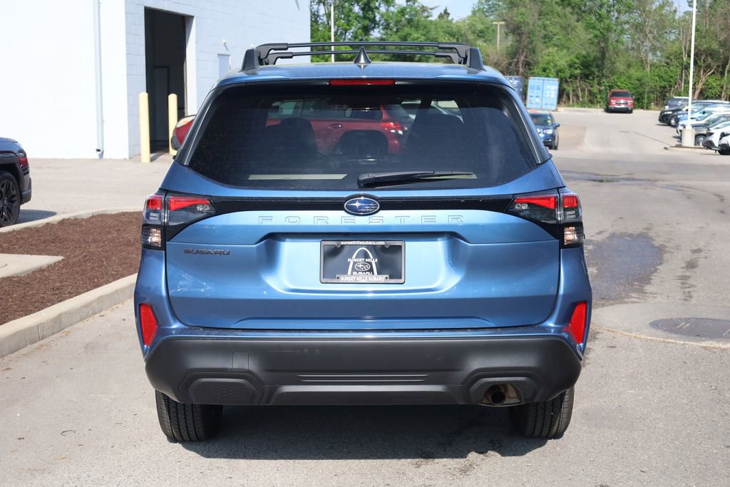 Certified 2025 Subaru Forester Premium image 5