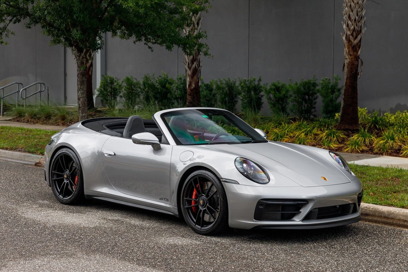 Used 2022 Porsche 911 Carrera GTS RWD image 1