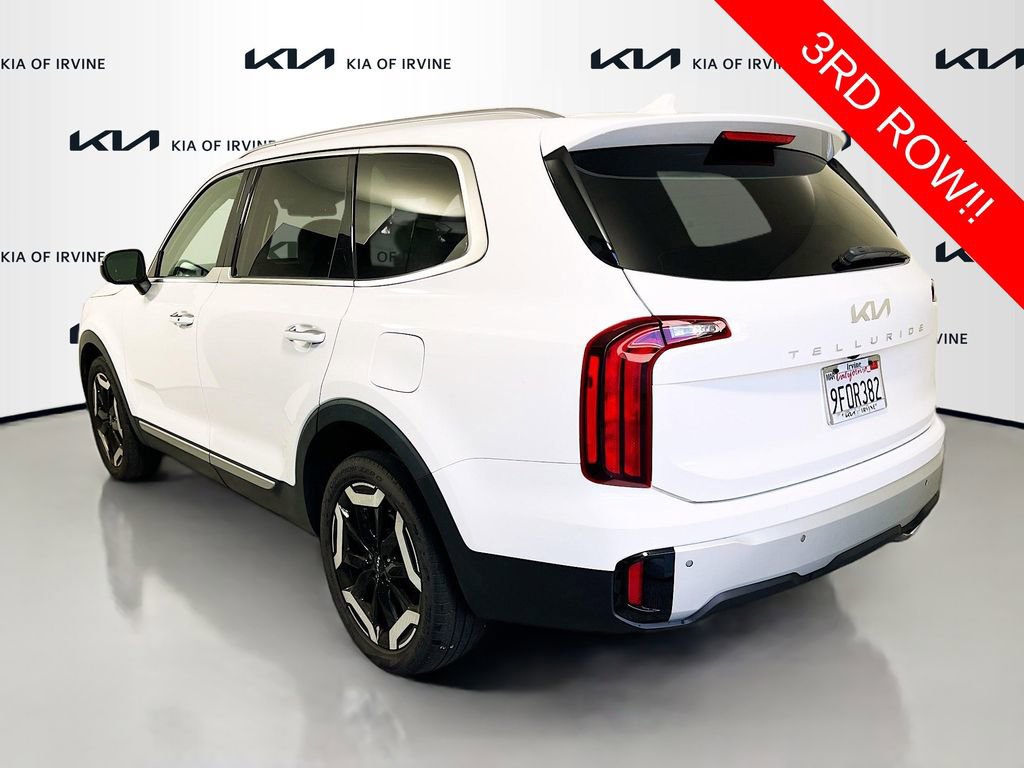 Used 2023 Kia Telluride S w/ S Sunroof Package image 6