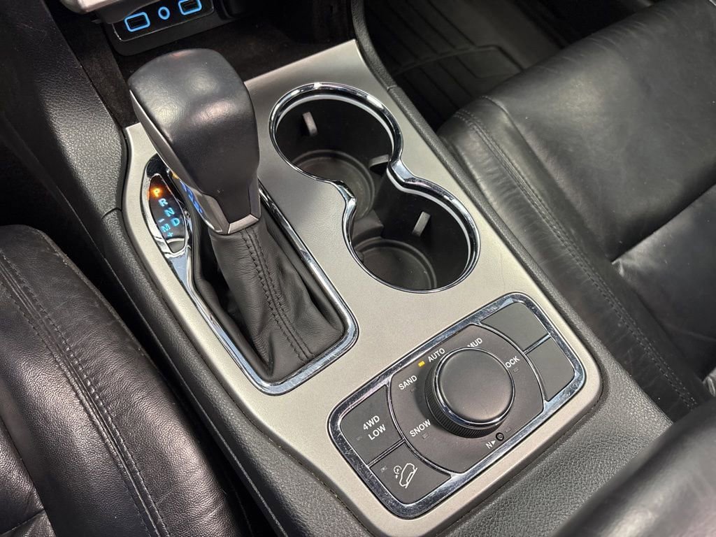 Used 2019 Jeep Grand Cherokee Limited AWD/4WD image 37