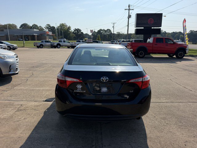Used 2015 Toyota Corolla LE FWD image 7