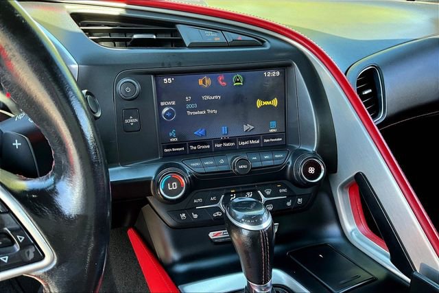 Used 2015 Chevrolet Corvette Z06 w/ 3LZ Preferred Equipment Group image 9