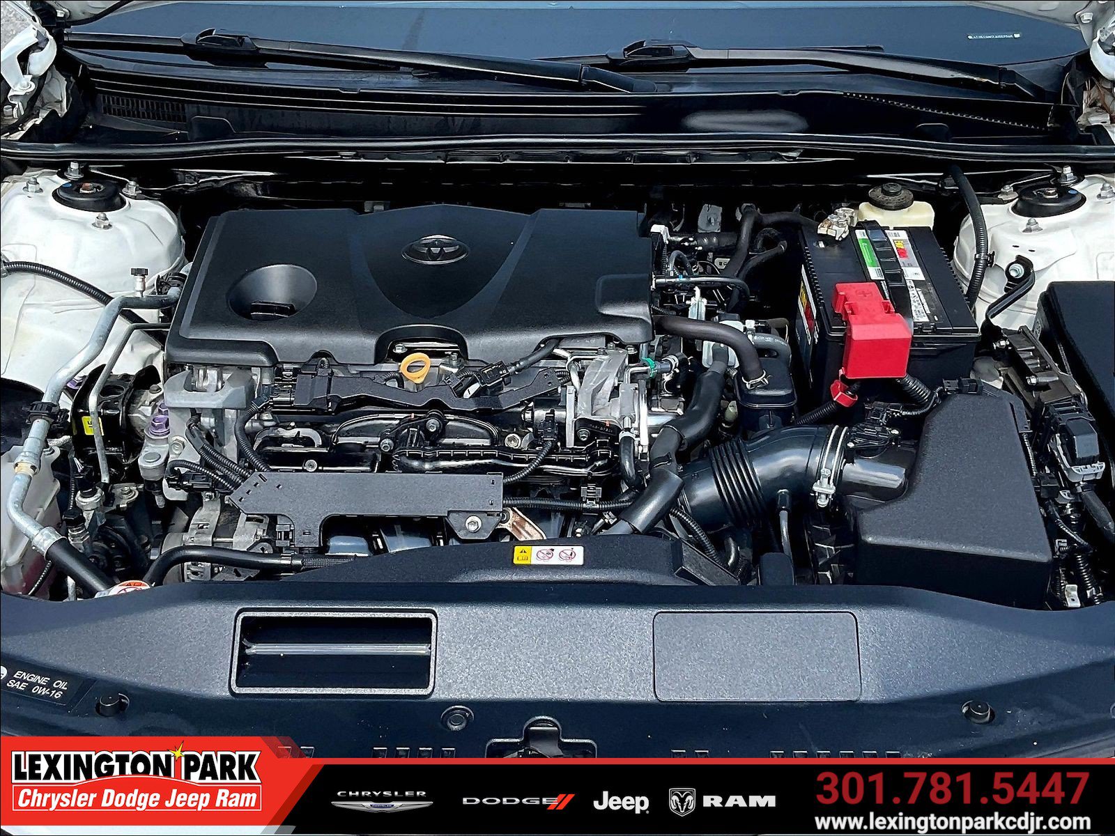 Used 2018 Toyota Camry SE FWD image 29