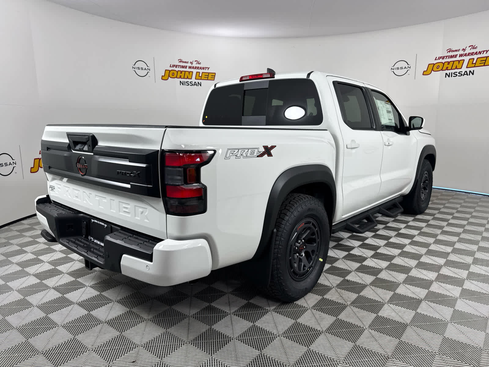 New 2026 Nissan Frontier Pro-X w/ Tow Package image 6