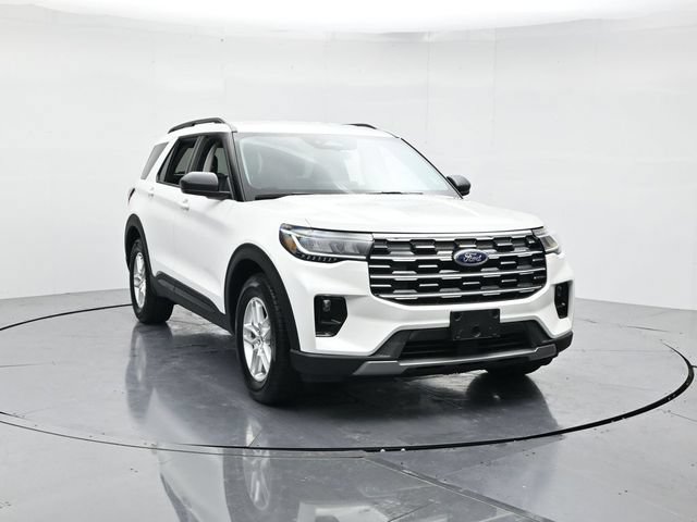New 2026 Ford Explorer Active w/ Active Comfort Package RWD image 5