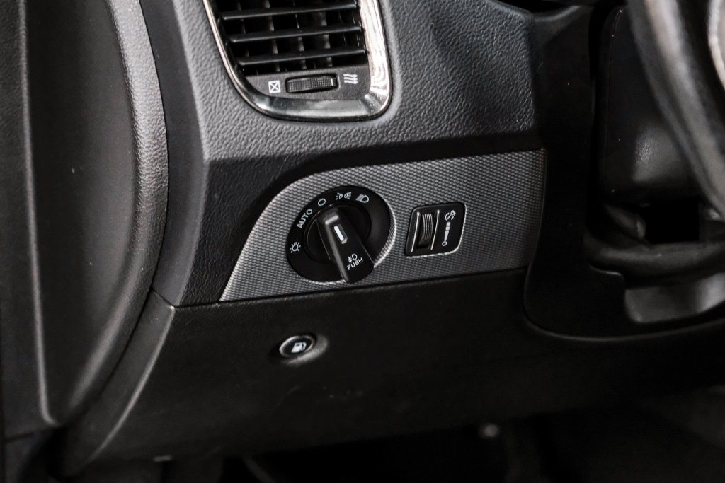 Used 2019 Dodge Durango GT RWD image 28