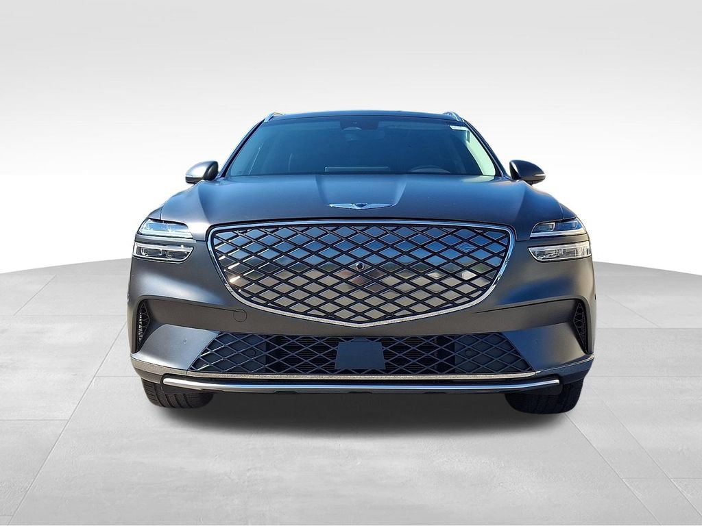 Used 2023 Genesis Electrified GV70 AWD/4WD image 2