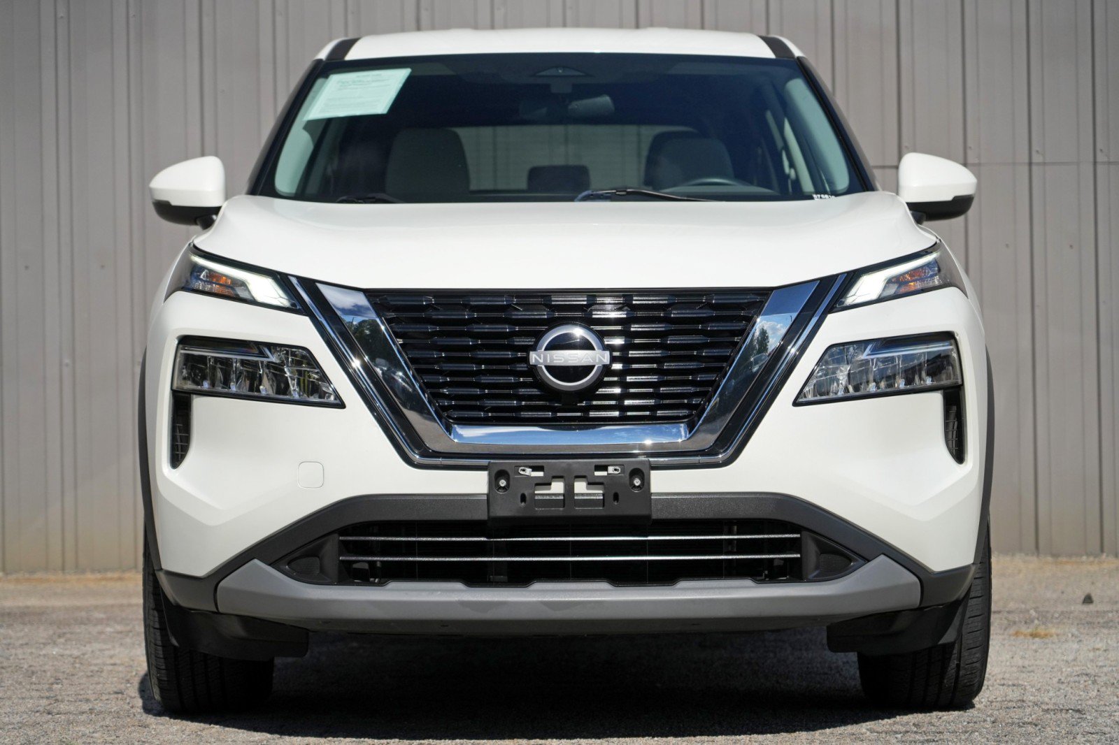 Used 2022 Nissan Rogue SV FWD image 6