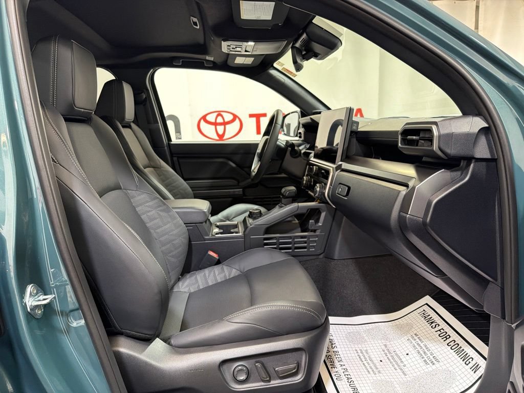Used 2026 Toyota 4Runner TRD Off-Road Premium AWD/4WD image 10