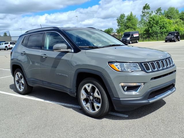 Used 2020 Jeep Compass Limited AWD/4WD image 2