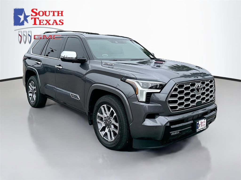 Used 2025 Toyota Sequoia SR5 AWD/4WD image 1