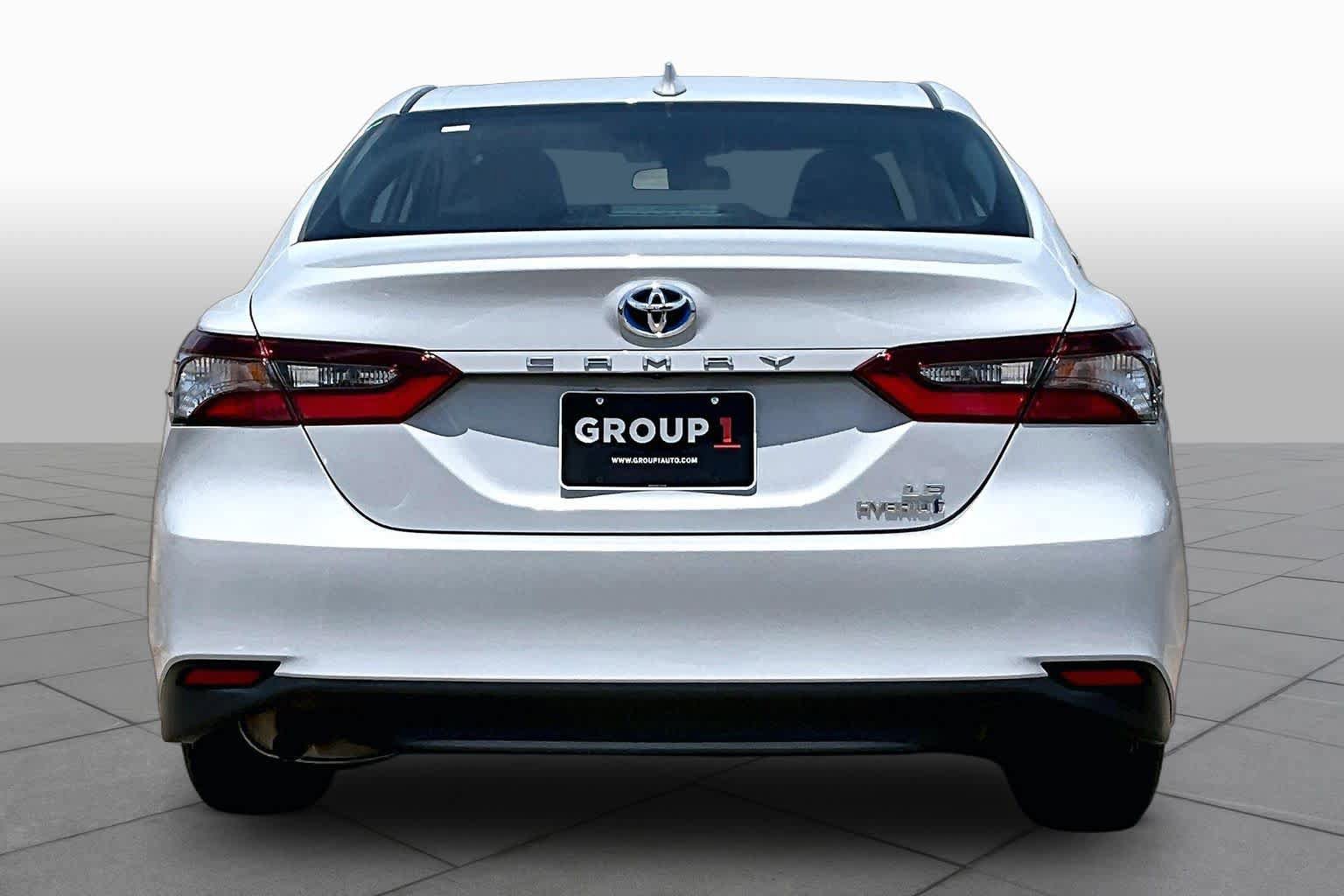 Used 2023 Toyota Camry LE FWD image 5