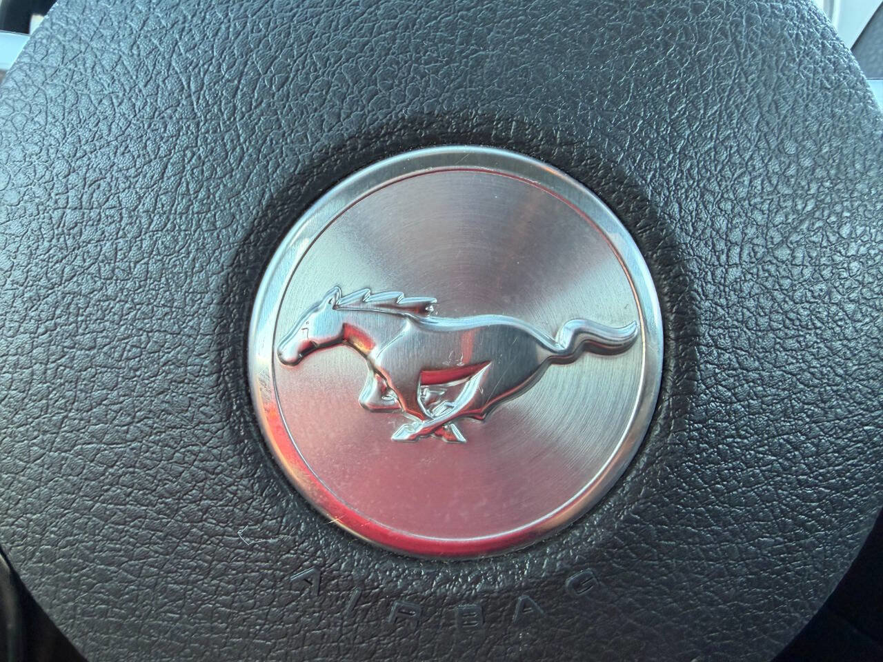Used 2013 Ford Mustang GT Premium w/ Security Pkg RWD image 19