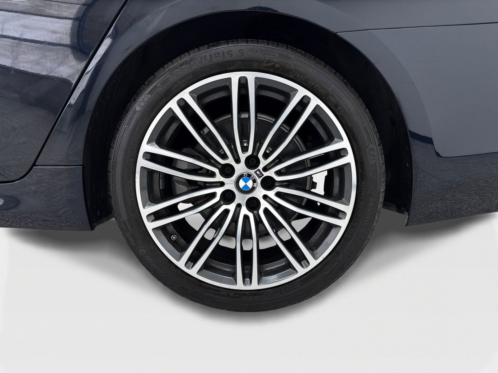 Used 2020 BMW 530i xDrive w/ M Sport Package AWD/4WD image 52