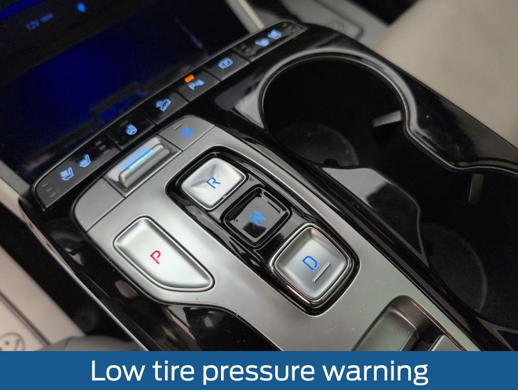 Used 2023 Hyundai Tucson Limited image 32