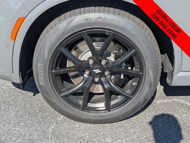 New 2027 Dodge Durango GT w/ Tow 'N Go Package AWD/4WD image 13
