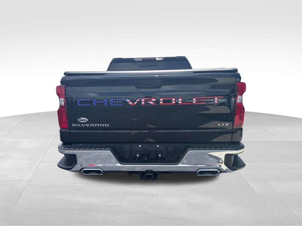 Used 2023 Chevrolet Silverado 1500 LTZ w/ LTZ Convenience Package II AWD/4WD image 7