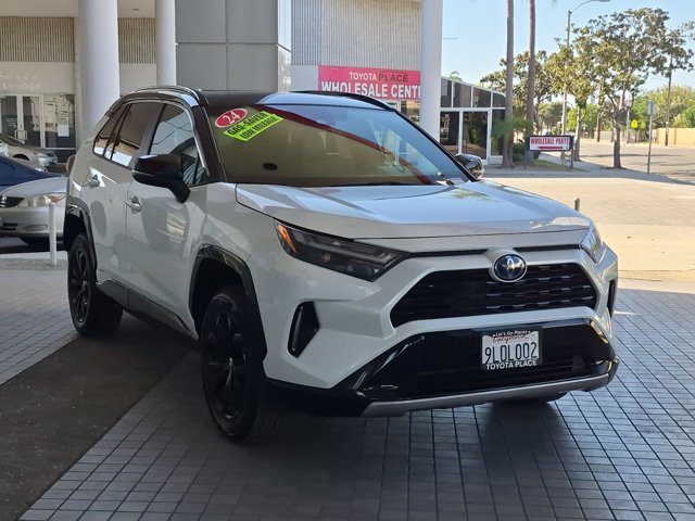 Used 2024 Toyota RAV4 XSE w/ Weather Package AWD/4WD image 3