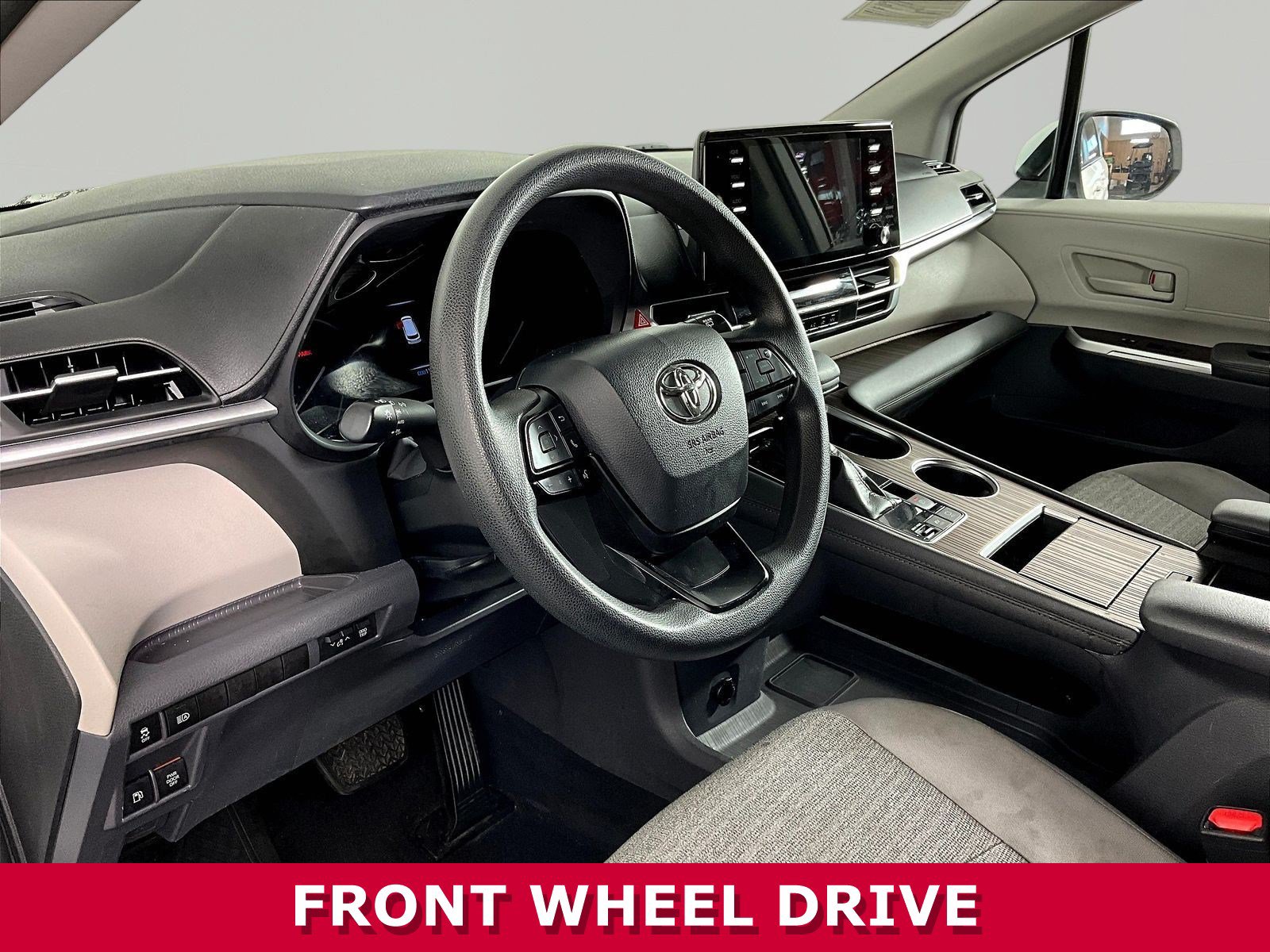 Used 2022 Toyota Sienna LE FWD image 14