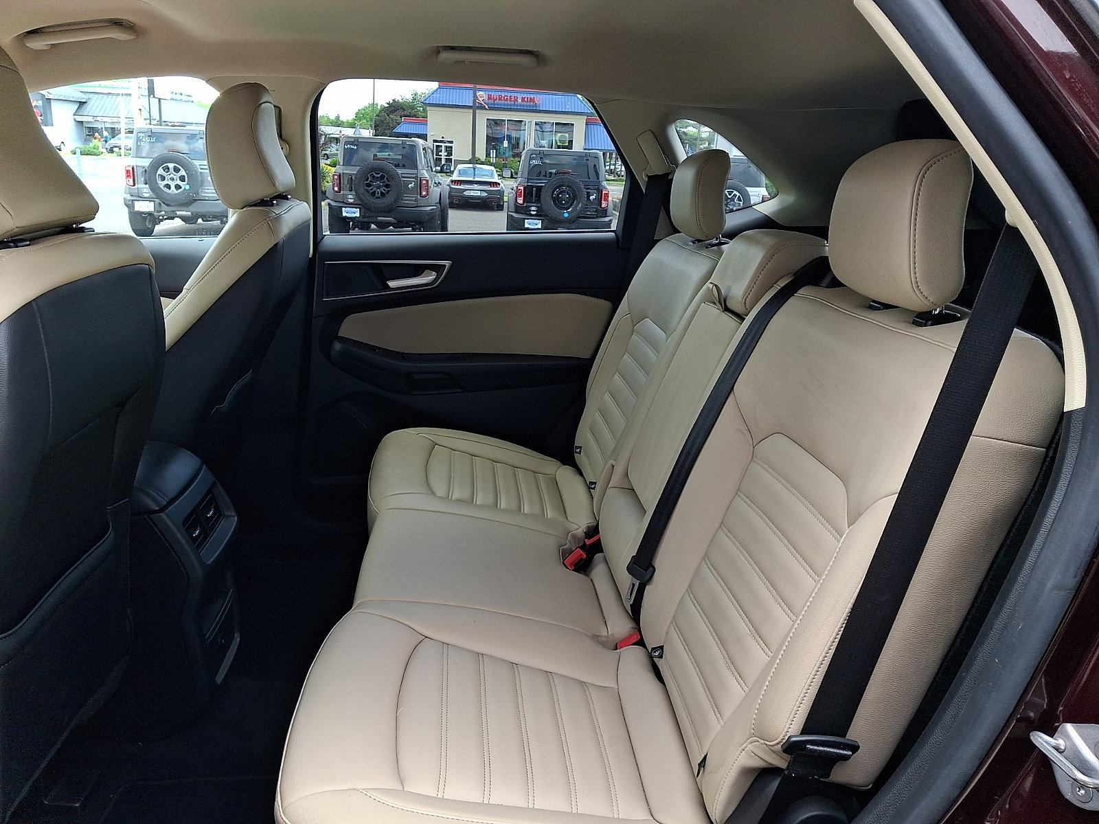 Certified 2022 Ford Edge SEL AWD/4WD image 11