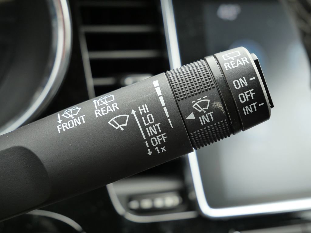 Used 2020 Buick Encore Preferred w/ Safety Package image 47