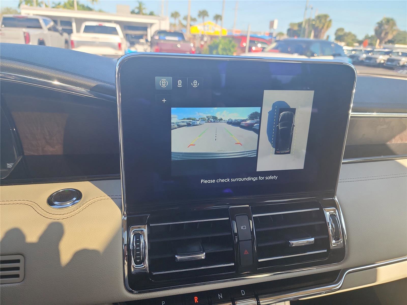 Used 2020 Lincoln Navigator Reserve w/ Luxury Package image 39