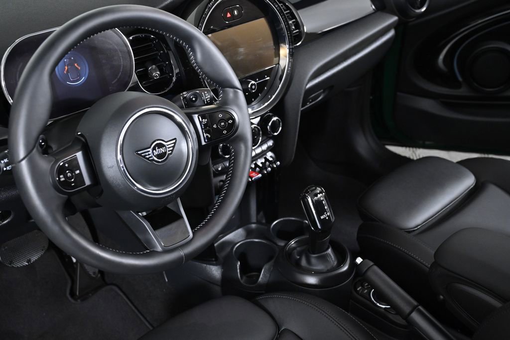 Used 2024 MINI Cooper S image 16
