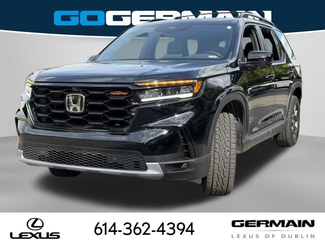 Used 2025 Honda Pilot TrailSport