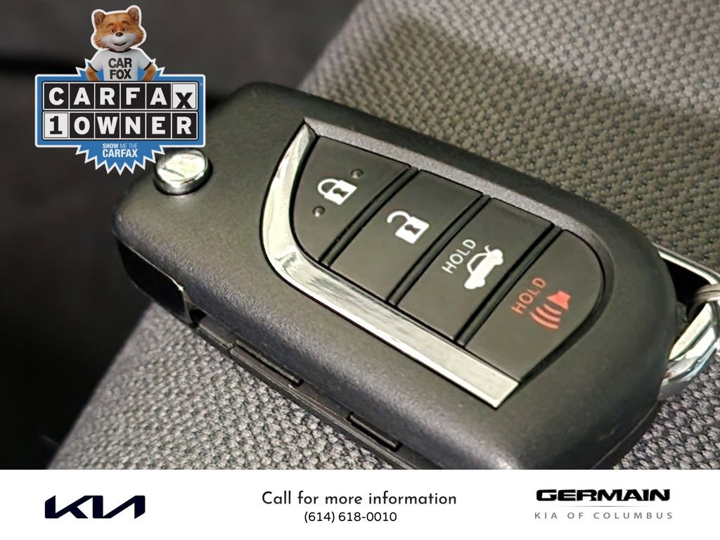 Used 2025 Toyota Corolla LE image 36