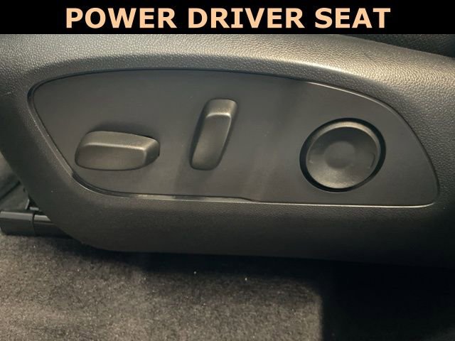 Used 2025 GMC Acadia Elevation image 17