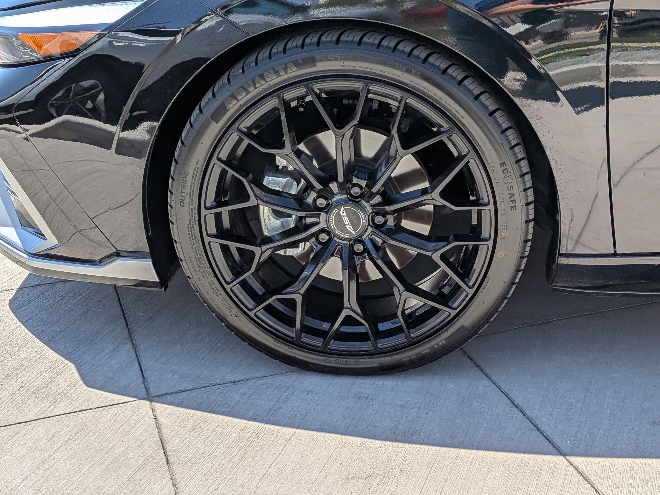 Used 2025 Hyundai Elantra N Line FWD image 13