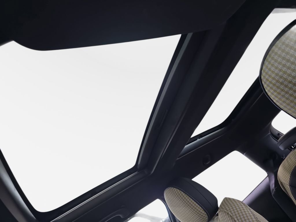 Used 2023 MINI Cooper S w/ MINI Resolute Edition image 27