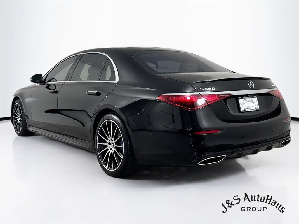 Used 2021 Mercedes-Benz S 580 4MATIC Sedan image 5