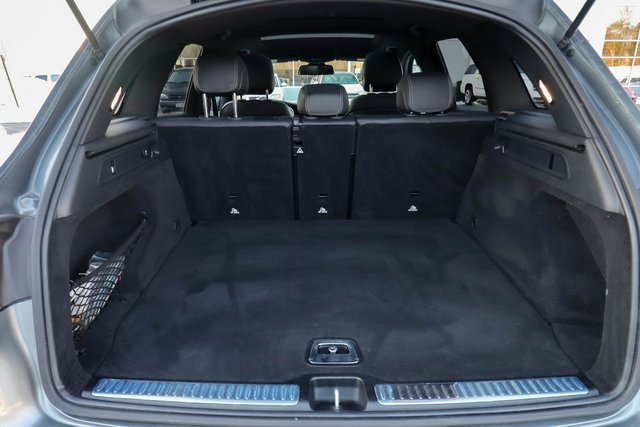 Used 2018 Mercedes-Benz GLC 300 4MATIC image 41