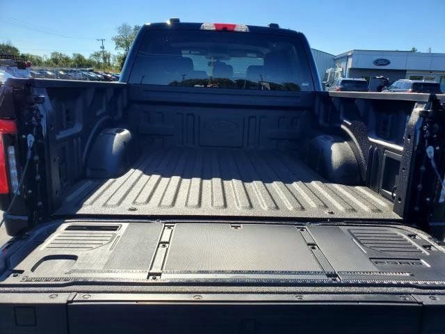 New 2025 Ford F150 Lightning Flash AWD/4WD image 10