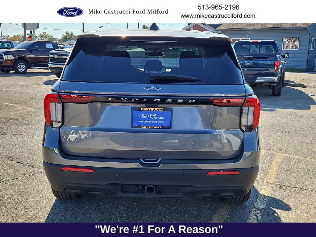 Certified 2026 Ford Explorer Active RWD image 4