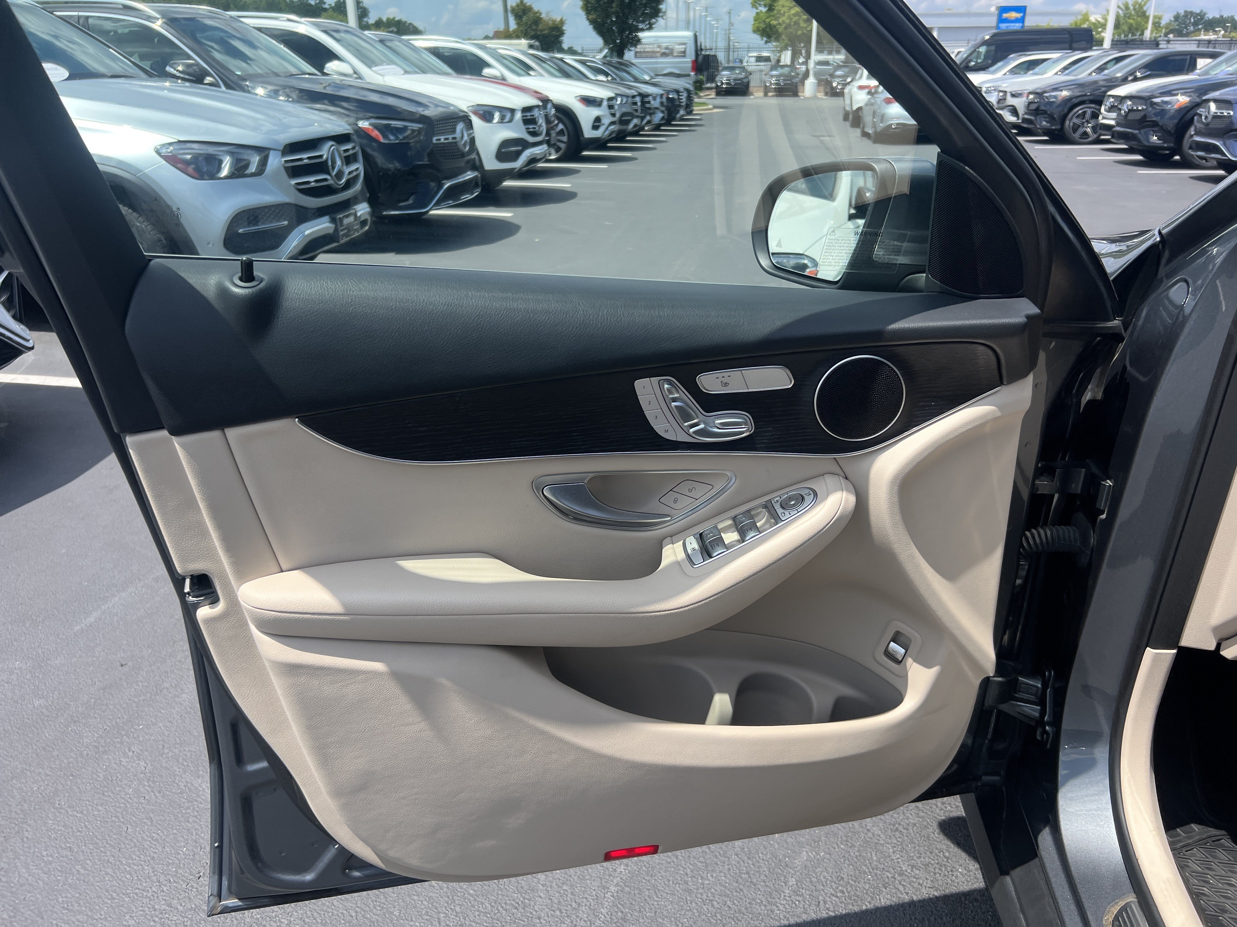 Certified 2022 Mercedes-Benz GLC 300 image 14