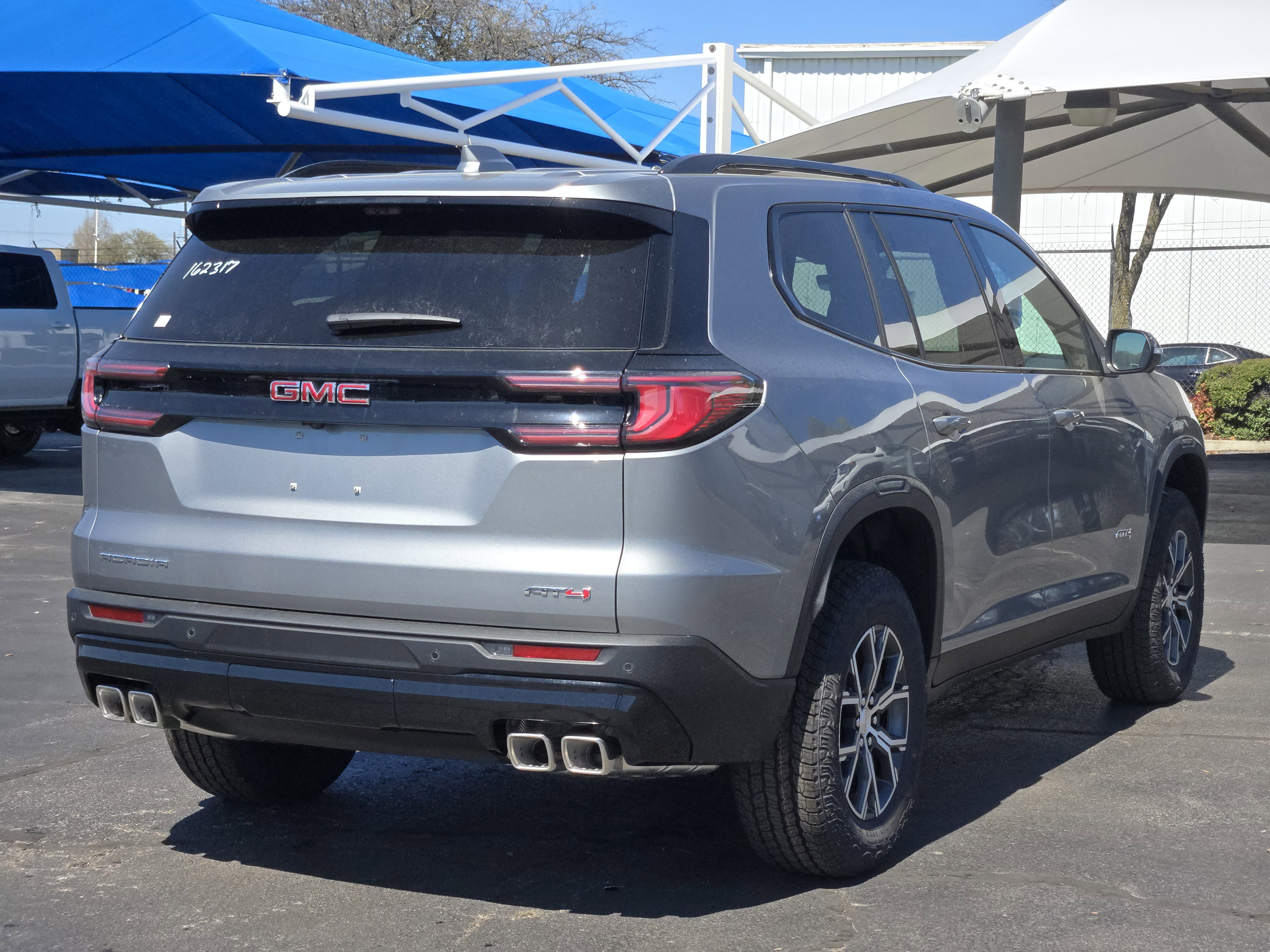 New 2026 GMC Acadia AT4 w/ Luxury Package image 4
