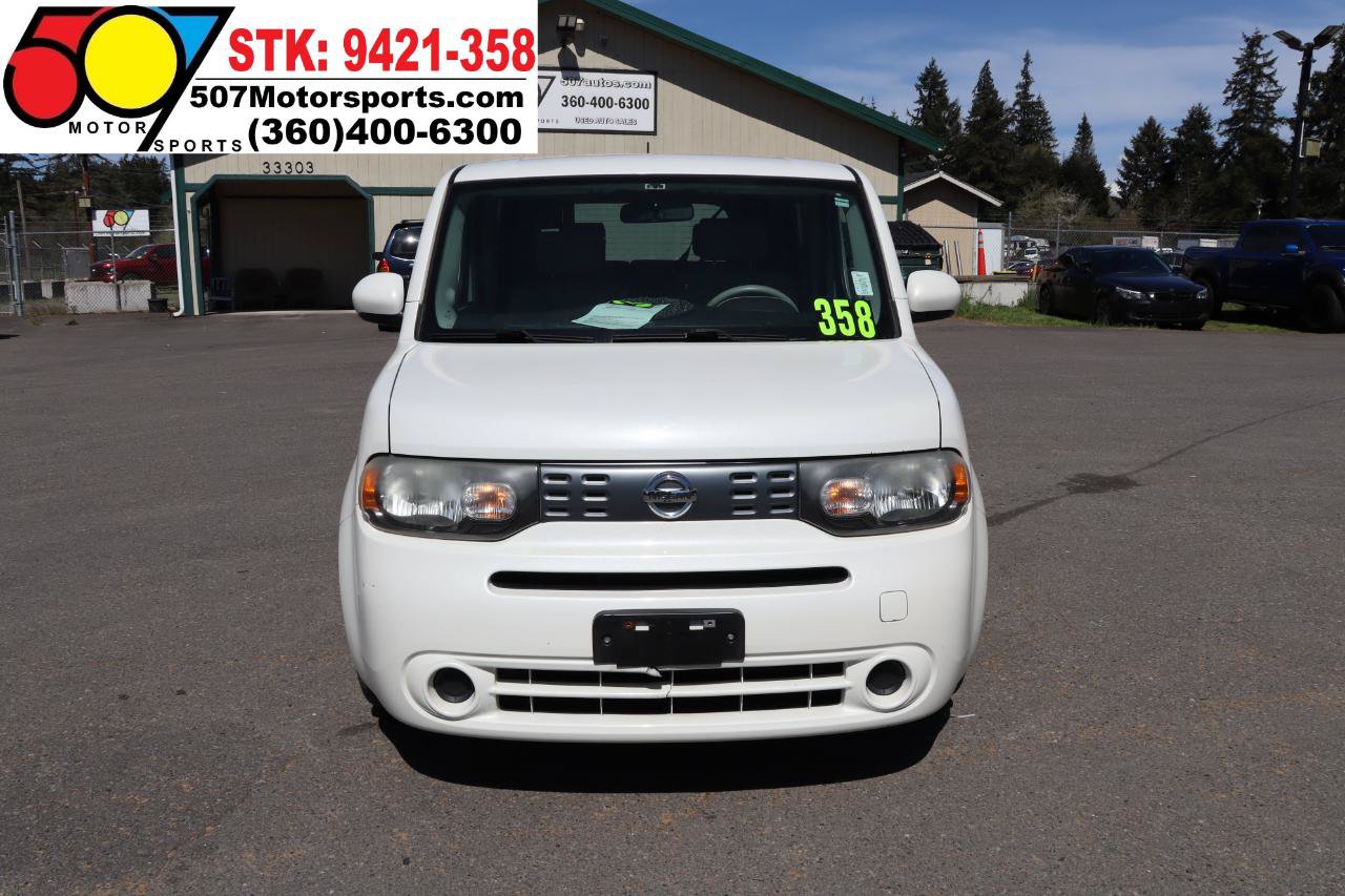 Used 2012 Nissan Cube 1.8 SL w/ Interior Designer Pkg FWD image 11
