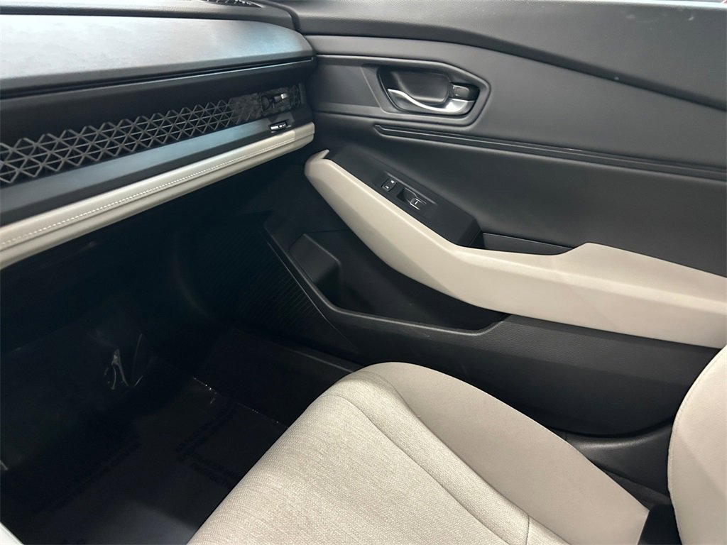 Certified 2024 Honda Accord EX image 16