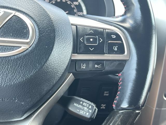 Used 2021 Lexus GX 460 Luxury w/ Sport Design Package AWD/4WD image 28