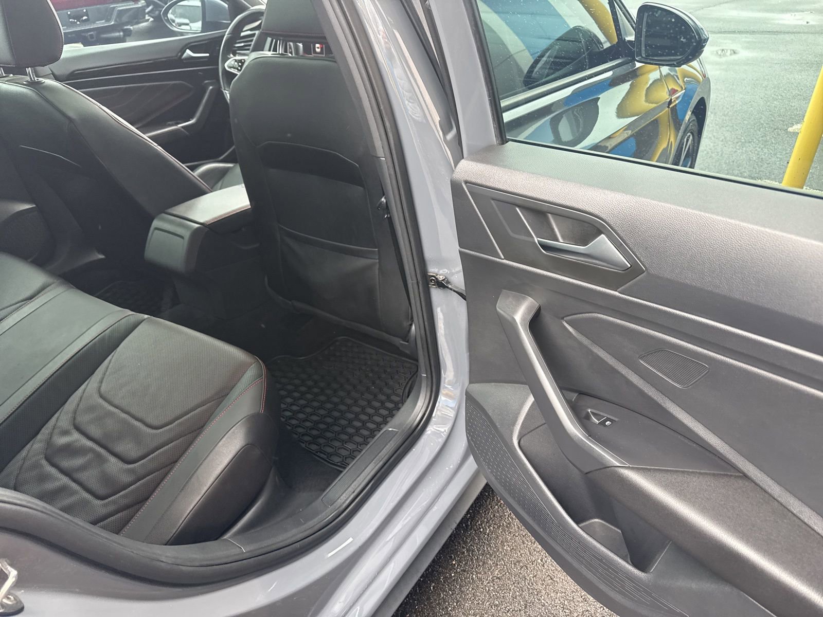 Used 2022 Volkswagen Jetta GLI Autobahn FWD image 27