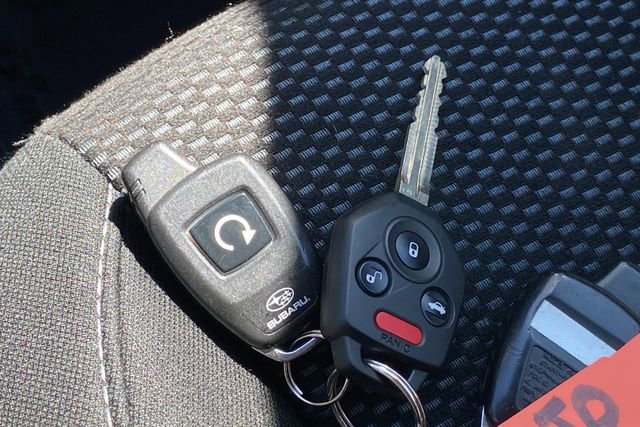 Used 2017 Subaru Outback 2.5i Premium w/ Popular Package #2 AWD/4WD image 21